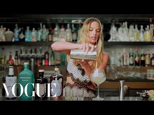 Margot Robbie Makes a Bloody Mary, Dry Martini, White Russian & More | Vogue