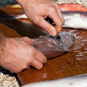 How to Clean a Fish before Cooking