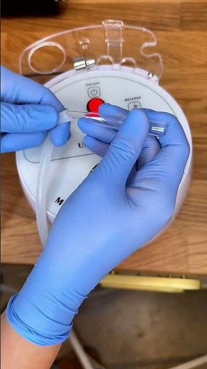 Flawless Skin in Minutes with the Diamond Microdermabrasion Facial!