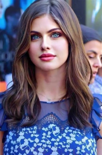 Alexandra Daddario Breaks Silence on Split From Husband Andrew Form