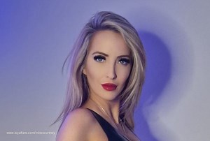 Bare Bottom Paddling (1080p HD MP4) - MissCourtney Official Profile | LoyalFans