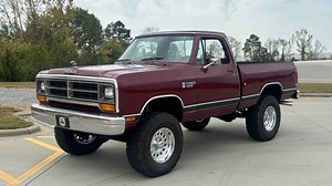 1986 Dodge Power Ram