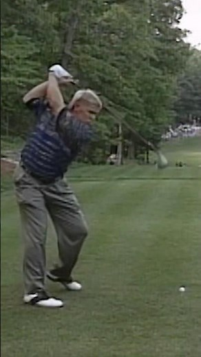 A legendary swing from the 1995 Open champion John Daly 🏆
