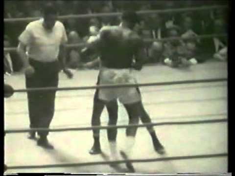 Muhammad Ali vs Archie Moore 1962-11-15