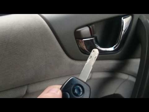 車 防犯アラーム 解除方法 (ホンダ エリシオン)