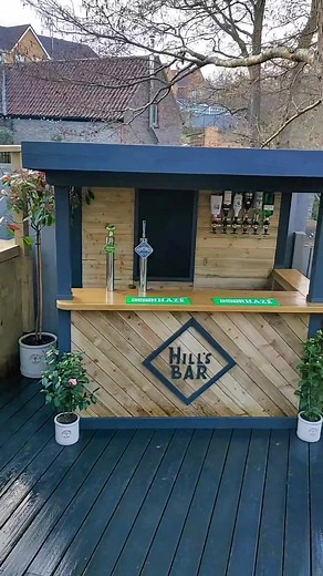 DIY Outdoor Garden Bar Ideas on a Budget