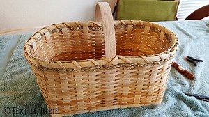 Step-by-Step Guide to Weaving a Handled Basket