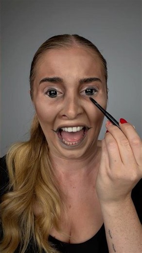 Paula's Horror Look 😱🖤 are you scared?