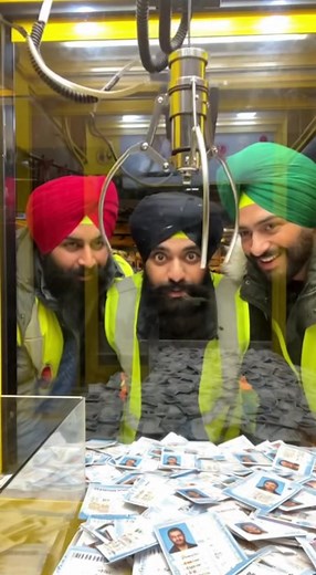 When the prize is a driver’s license instead of a teddy bear | Viral Drivers On The Road