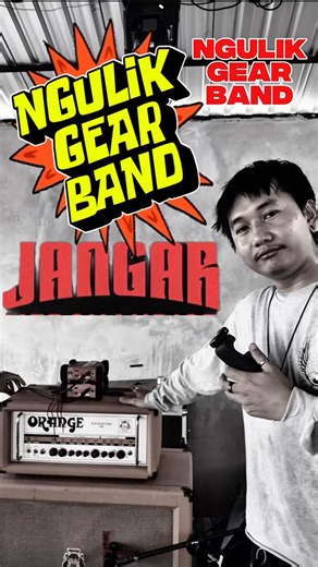 MELODRAMATIC MUSIC STORE on Instagram: "Mau tau kunci suara gitar kalian segahar Jangar?!! Ini dia gear rahasia dari Jangar yang mampu mengguncangkan panggung Bali rock city kemarin malam. Thank you acara Sumatra calling Bali menjawab, acara yang sangat luar biasa, semoga bisa membantu saudara-saudara kita yang terdampak bencana di sumatra Let’s Check it out!!!"