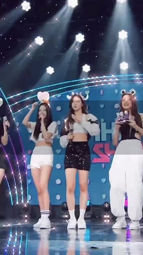 1位おめでとう🎉#lesserafim #歌詞動画 #和訳 #おすすめ #伸びて欲しい #運営さん大好き #おすすめのりたい #リンクコピーでバズる