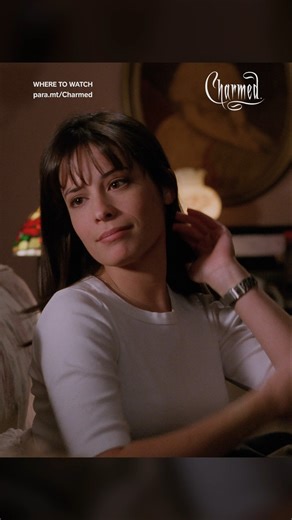 Everyone needs a little sister like Phoebe! 😂 #charmed Now Streaming on #plutotv | Charmed