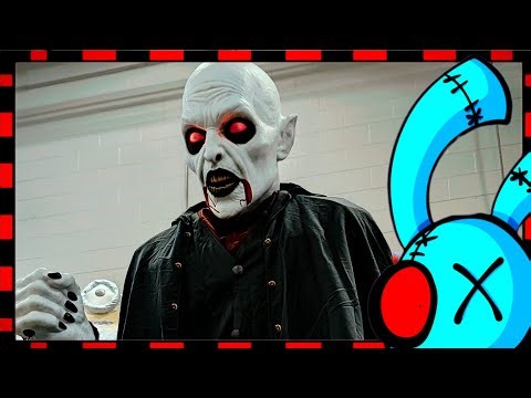 First New Vampire Animatronic in Years! - Lowe's Halloween 2025