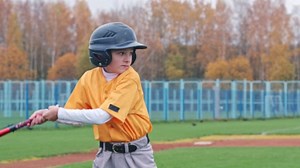 Zooka ZS740 Baseball Pitching Machine - Throws Balls 10-70 MPH - Cordless Battery Powered Pitching Machines for Youth Baseball - Adjustable Pitching Machine Baseballs - Short Tripod for Kids 8 & Under