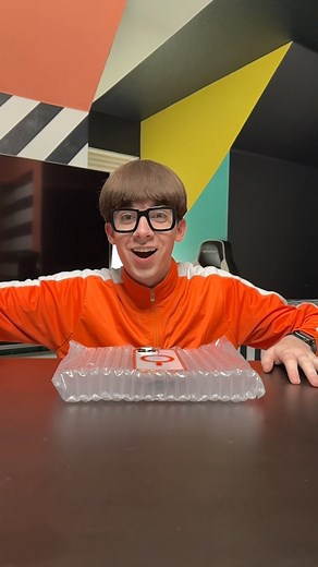 3.3M views · 38K reactions | Airbag phone case | Vector | Facebook