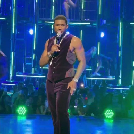 Usher Yeah! live performance