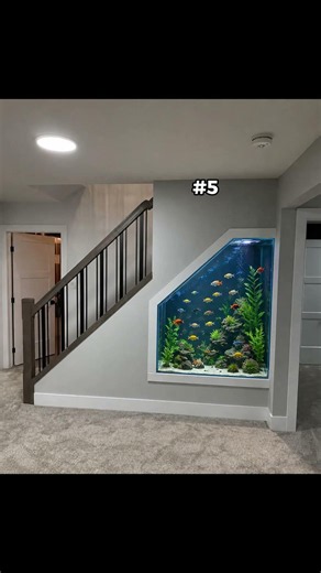 My landlord said NO... so I asked AI 😂 #interiordesign #homedecor #SpaceBandage