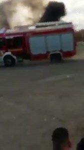 This is the last thing you want to happen to the fire engine while it's on the way to put out the fire 🔥😅 | UNILAD Tech