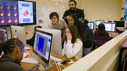 Sacramento New Technology Early College High School is an engaging small high school for students interested in dual enrollment, design, technology, and engineering. The high school specialty program application window is now open through Friday, November 21 at 5pm. This is an opportunity for your student to apply for enrollment in a high school specialty program for the 2026-2027 school year, based on space availability. Learn about the specialty programs available throughout our District and c
