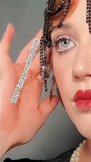 1920 vintage makeup 💄 look #youtubeshorts #1920slook