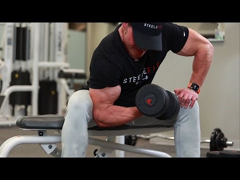 Perfect Your Concentration Curl for Optimal Bicep Isolation