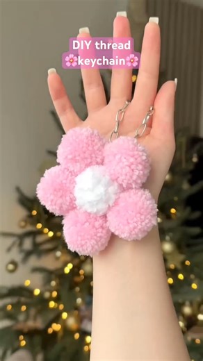 DIY thread keychain🌸💕