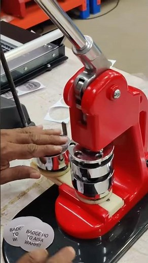 🔧 How to Make the Best Badges: Badge Machine Tutorial | AbhishekID.com