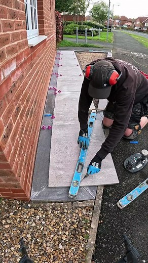 When the tile fits PERFECTLY ⚒️🙌⚒️ #landscaping #patio #porcelain #tiles #howto #tips #diy #fypシ #foryouシ