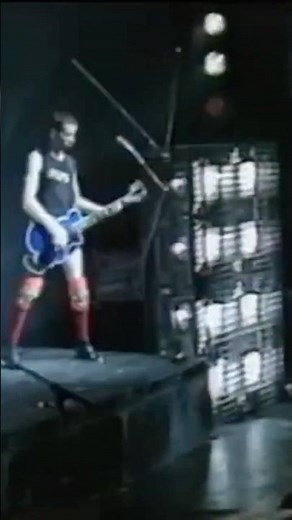 Devo performing "Freedom of Choice" live in 1980.