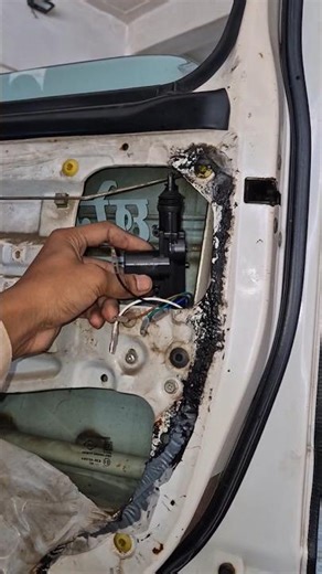 Keyless Entry System // Senter Locking System 🔒 #viral #viralreels #shortvideo #youtubeshorts