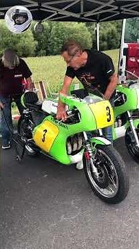 Kawasaki H1R 500 engine start and warmup - green jewel from the 70s