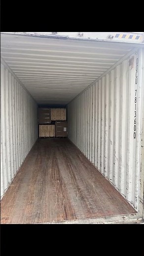 3/4 inch thick. 4ft x 8ft CDX plywood