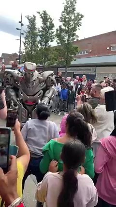 It's amazing what you can see in slow motion! #titantherobot #bgt #fyp #robots #ai | Titan the Robot