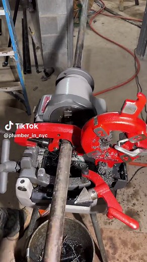 Steel Pipe Threading Process Explained