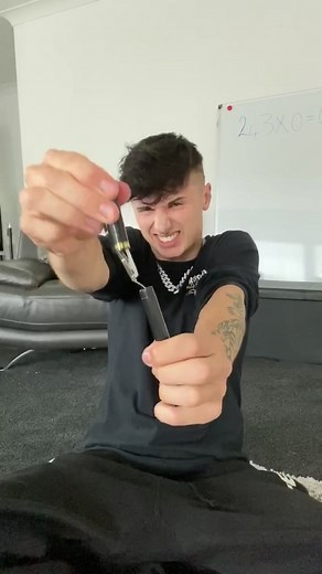 The exploding pen prank💥 | prank