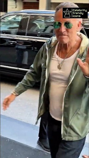 Bruce Springsteen & Patti Scialfa arrive at hotel ♥️😍 #brucespringsteen