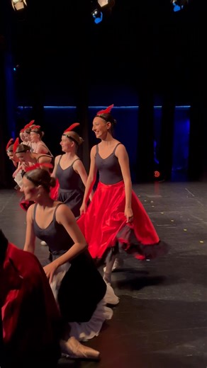 My favorite day of the year 🥰🥰🥰 My heart is so full! Congratulations on a fantastic show today everyone. I am bursting with pride 🩷👏🏼 And yes, I know the Can Can originated in paris, France 🤣. Projection malfunction 🤷🏻‍♀️ | En Pointe Ballet School