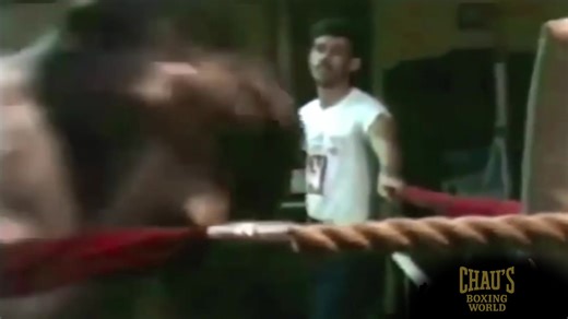 Mike Tyson's Peekaboo Technique in Boxing