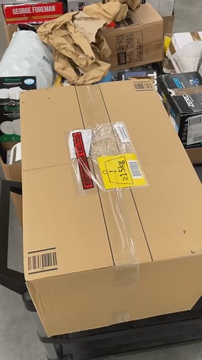 Opening a Safe from our Amazon Mystery Boxes!! #giveawayuk #amazonreturns #reselleruk #ebayuk #liquidation #mysterybox #amazonfba #sidehustle #unboxing | EcomKings
