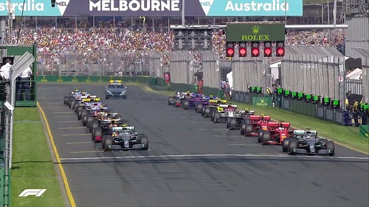 First race of 2019 = DONE 🇦🇺 And Melbourne didn't disappoint 👀 🍿 | F1