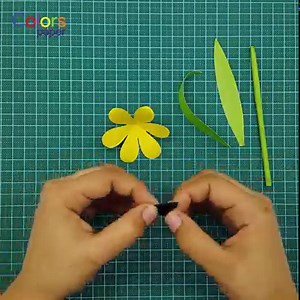 228K views · 17K reactions | Amazing Paper Flowers Making Instruction for Home Decoration. It's very easy and simple DIY Flower making tutorial. DIY Paper Crafts... | Colors Paper | Facebook