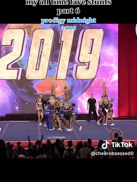 Midnight Blush Cheer On Stage - Prodigy Midnight 2019