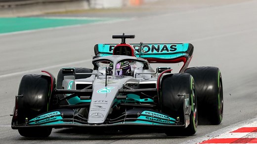 F1 Testing, Day Three: Lewis Hamilton leads Mercedes one-two from Red Bull as several teams suffer reliability issues in Barcelona