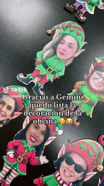 Decoración Navideña en la Oficina con Gemini