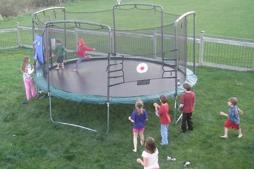 Great 2 Person Trampoline Games - Really Fun | GetTrampoline.com