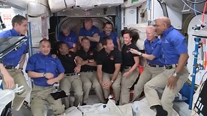 Life Inside The SpaceX Dragon Capsule