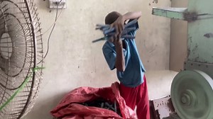 Incredible Plastic Recycling Process: Creating Plastering Trowels from Scrap