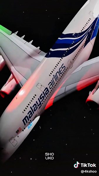 still learning abt blender 🙂‍↕️ *my pc couldn't render high res :( #3danimation #fyppppppppppppppppppppppp #malaysiaairlines #a380 #aviation