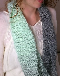 Beginner's Knit Infinity Scarf