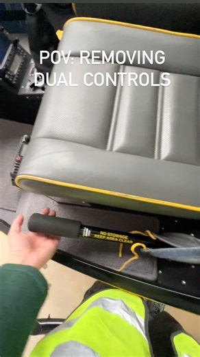 293K views · 4.6K reactions | POV: Removing Dual Controls I love how easy it is to remove and install dual controls in a Robison Helicopter! #avgeek #aviation #helichicks #aviationdaily #helicopterpilot #pilotview #womaninaviation #instapilot #pilotlife #helicopter #flylikeagirl #instapilot | Liv the Pilot | Facebook
